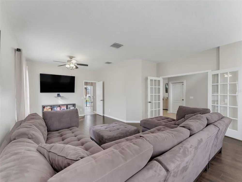 1900 CARDAMON DRIVE Trinity, FL 34655