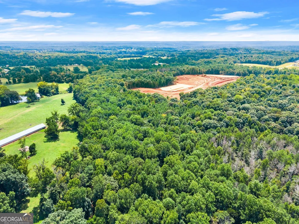 1097 Doster RD Jefferson, GA 30549