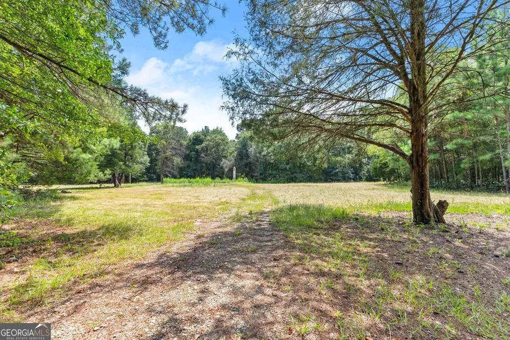 1097 Doster RD Jefferson, GA 30549
