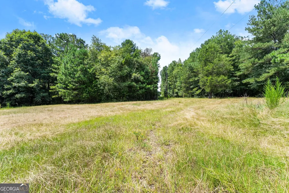 1097 Doster RD Jefferson, GA 30549