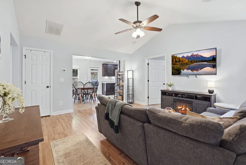 5387 Auraria RD Dawsonville, GA 30534