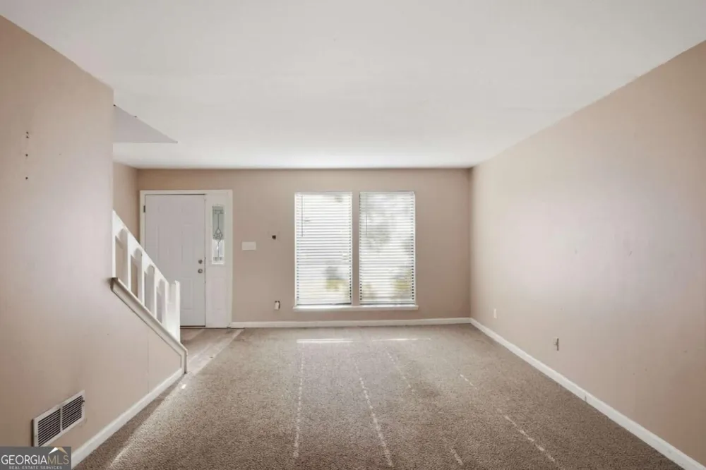 1001 Chapman LN Stone Mountain, GA 30088