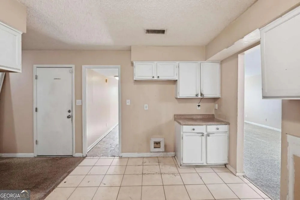 1001 Chapman LN Stone Mountain, GA 30088