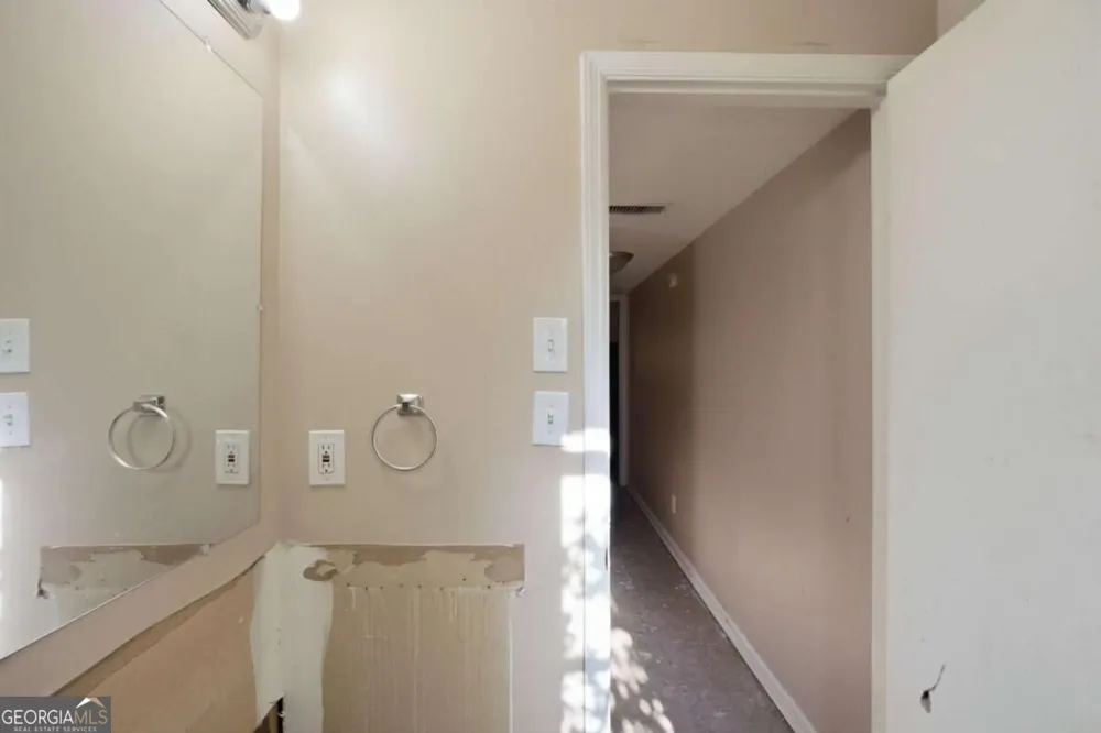 1001 Chapman LN Stone Mountain, GA 30088