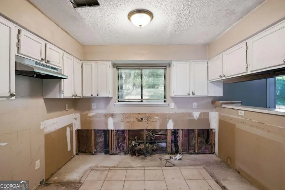 1001 Chapman LN Stone Mountain, GA 30088