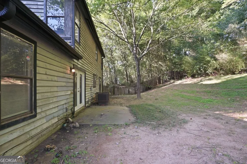 1001 Chapman LN Stone Mountain, GA 30088
