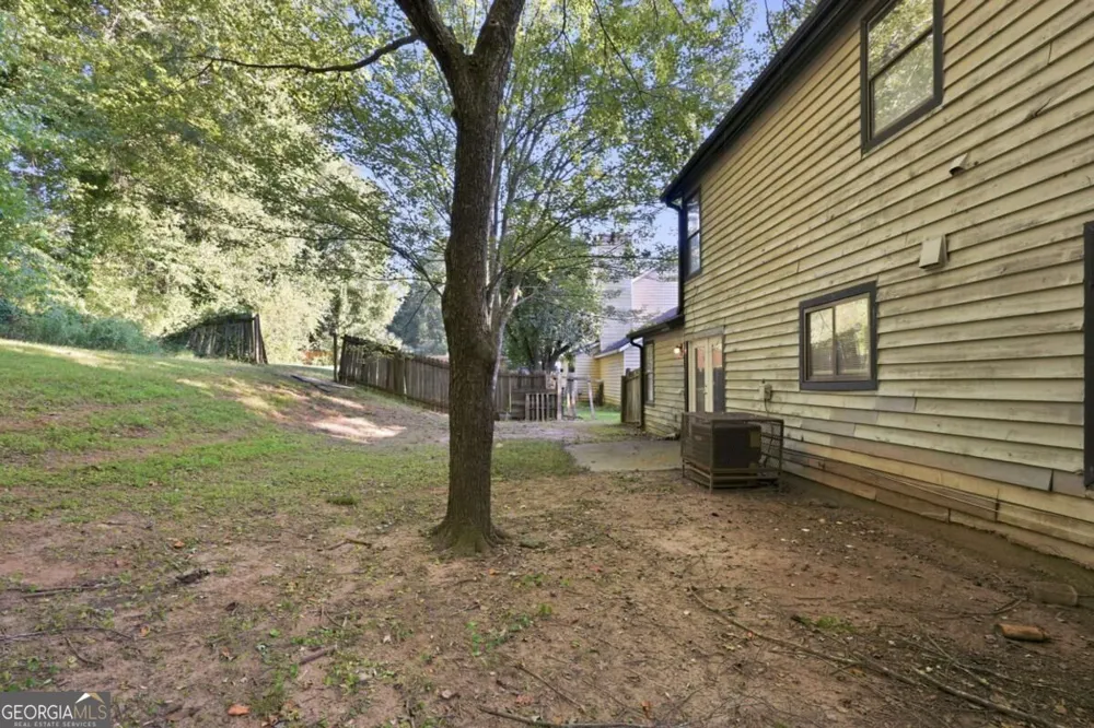 1001 Chapman LN Stone Mountain, GA 30088