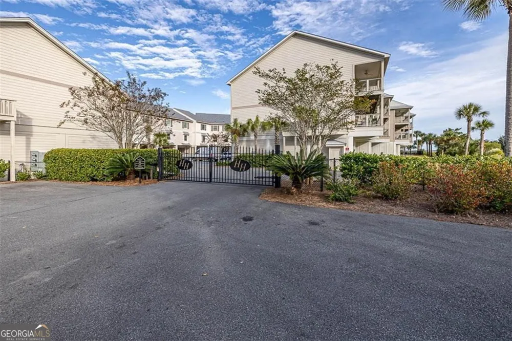 26 Hidden Harbor RD Brunswick, GA 31525