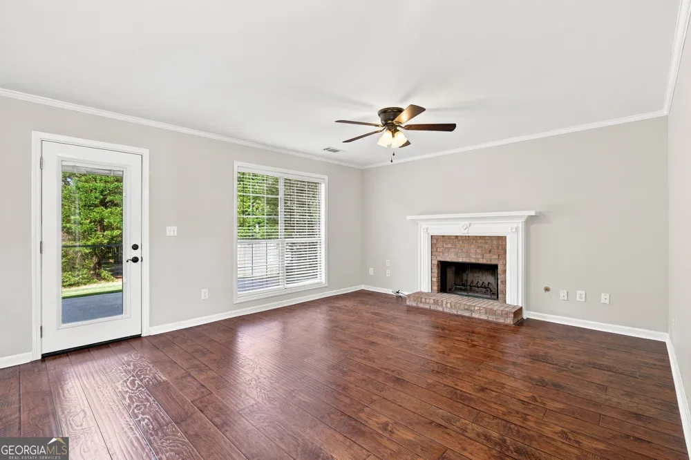 3845 Brushy Wood CT Loganville, GA 30052