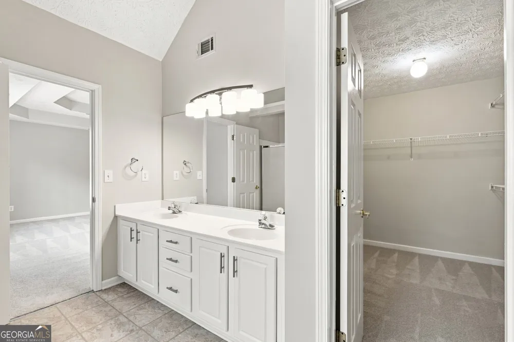 3845 Brushy Wood CT Loganville, GA 30052