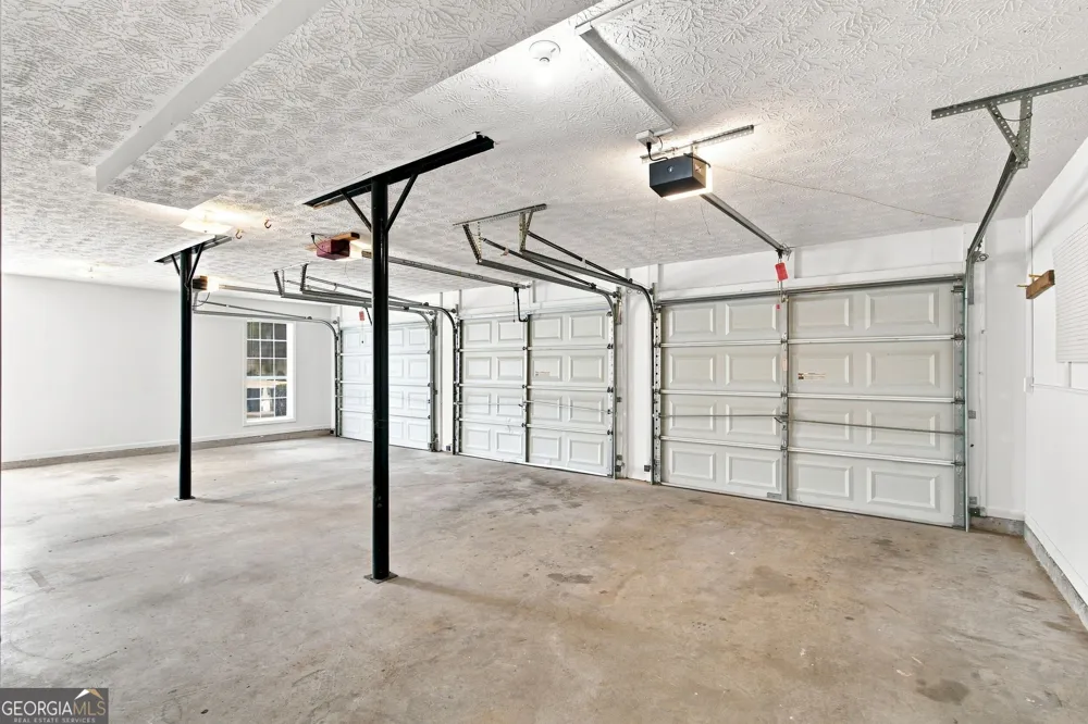 3845 Brushy Wood CT Loganville, GA 30052
