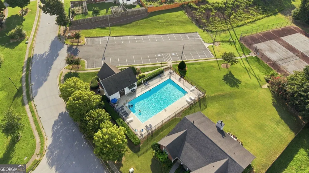 3845 Brushy Wood CT Loganville, GA 30052