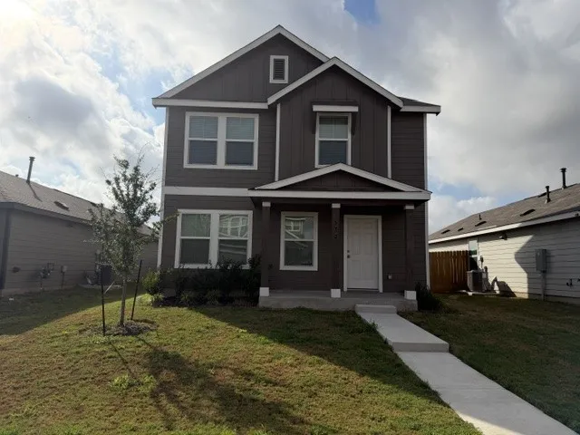 572 Avre Loop Kyle, TX 78640