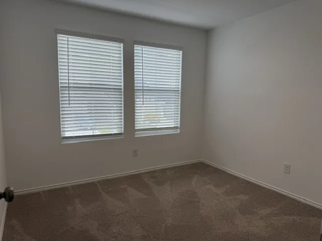 572 Avre Loop Kyle, TX 78640