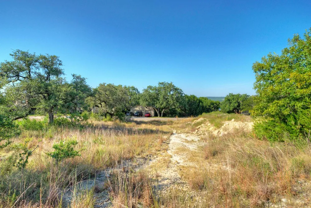 5003 Weletka Drive Austin, TX 78734