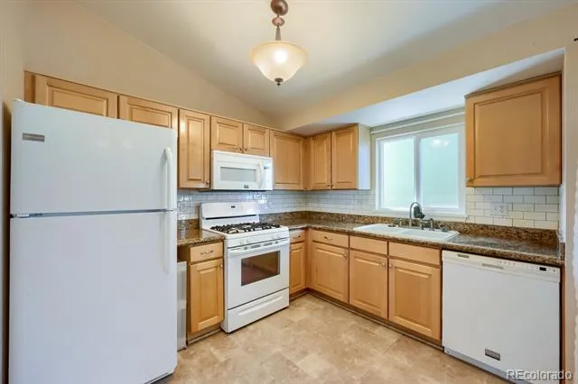 19710 E Stanford Avenue Centennial, CO 80015
