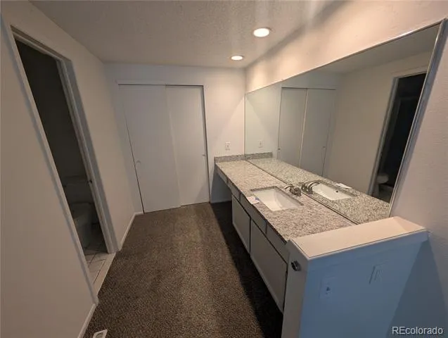 1041 S Fraser Way Aurora, CO 80012