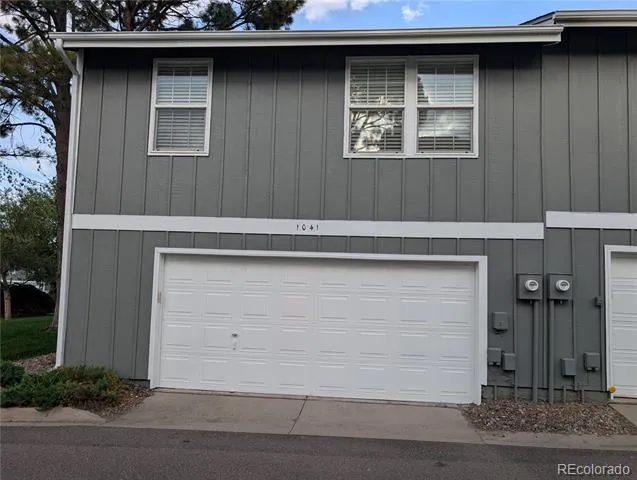 1041 S Fraser Way Aurora, CO 80012
