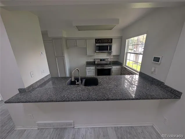 1041 S Fraser Way Aurora, CO 80012
