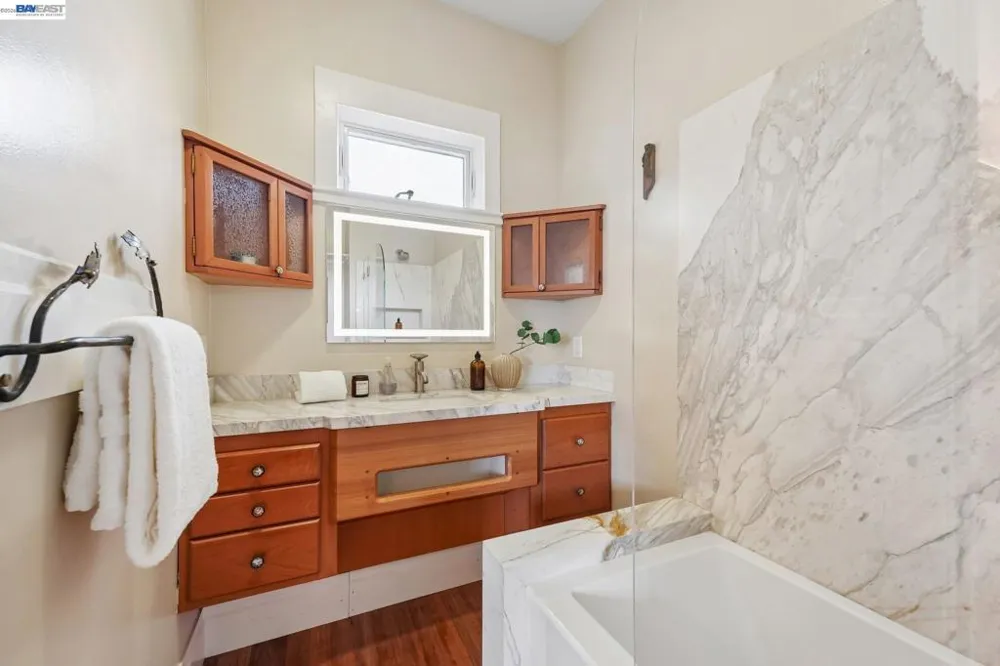 1620 Lincoln Ave Alameda, CA 94501