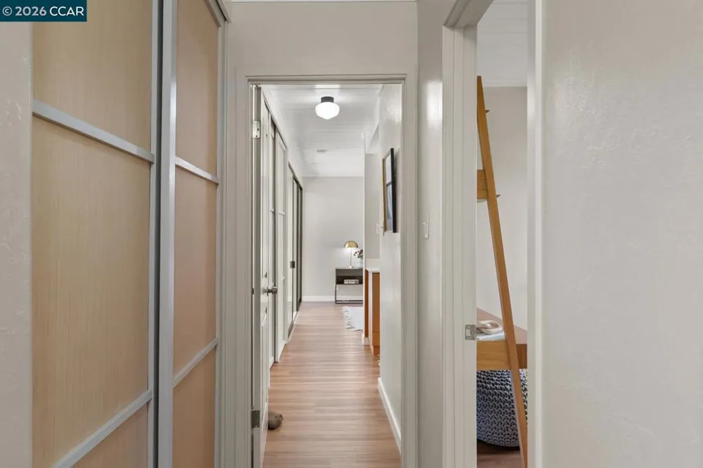 247 Los Cerros Ave Walnut Creek, CA 94598