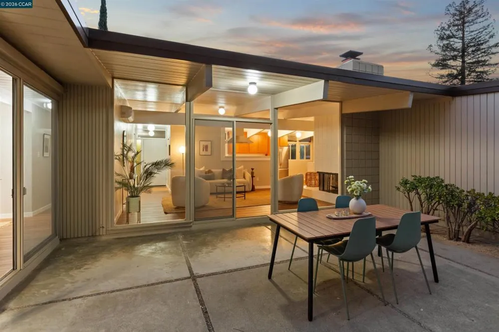 247 Los Cerros Ave Walnut Creek, CA 94598