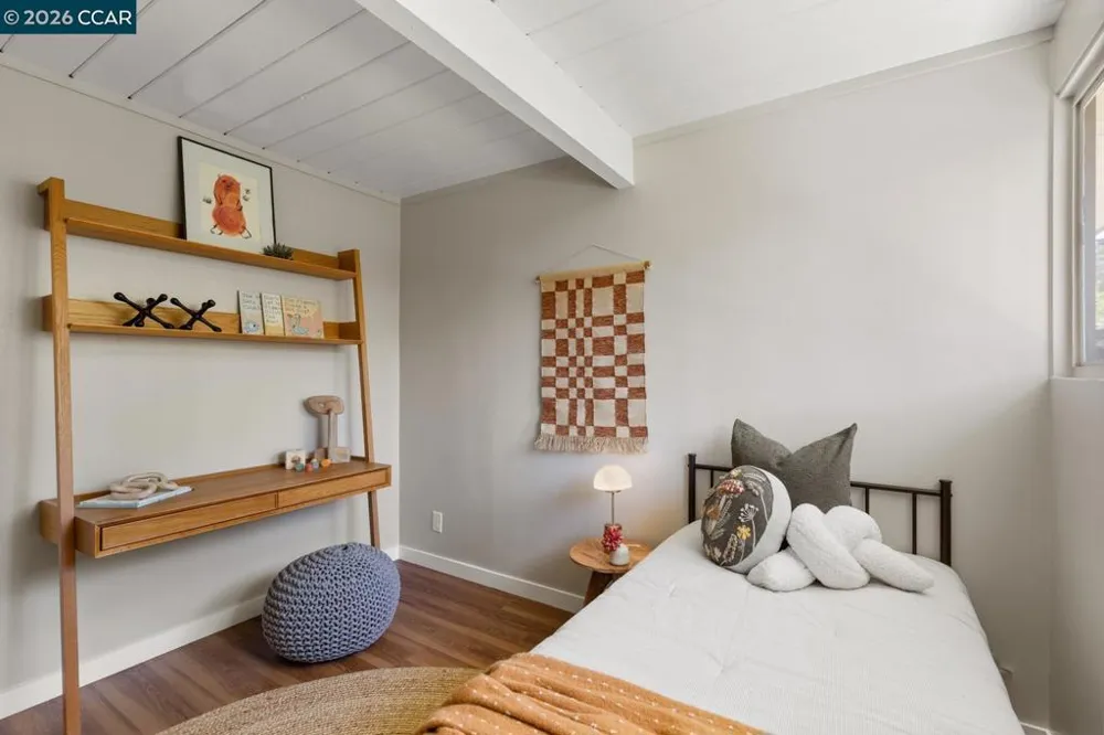 247 Los Cerros Ave Walnut Creek, CA 94598
