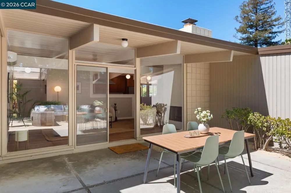 247 Los Cerros Ave Walnut Creek, CA 94598