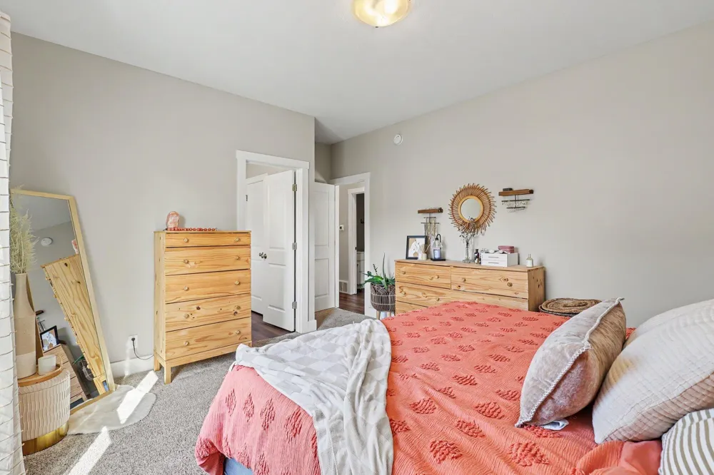 2581 Eagle Ridge Muskegon, MI 49444