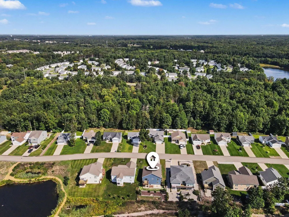 2581 Eagle Ridge Muskegon, MI 49444