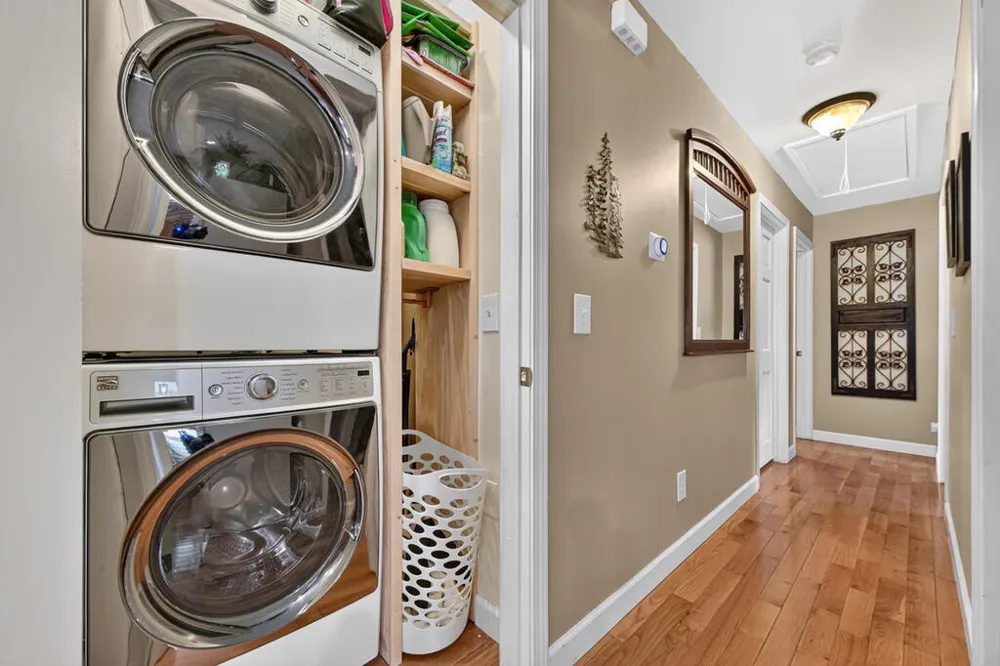 285 E Tennessee Avenue McCaysville, GA 30555
