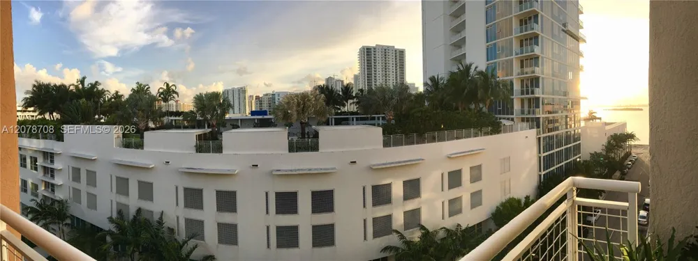 2001 Biscayne Blvd #2604 Miami, FL 33137