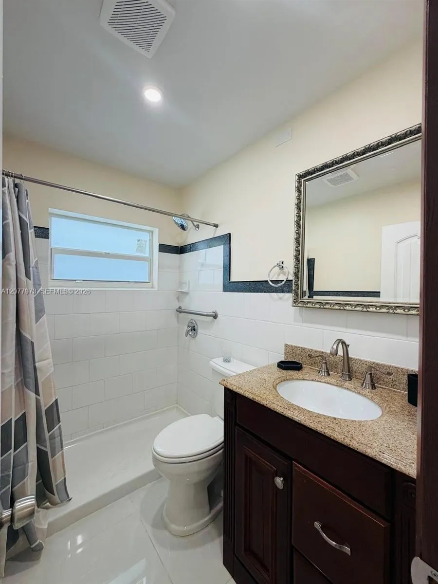 720 NW 74th Way Margate, FL 33063