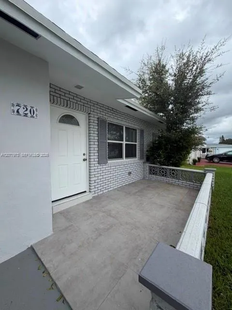 720 NW 74th Way Margate, FL 33063