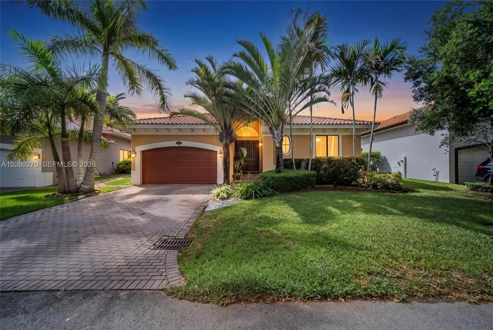 7548 SW 189th St Cutler Bay, FL 33157