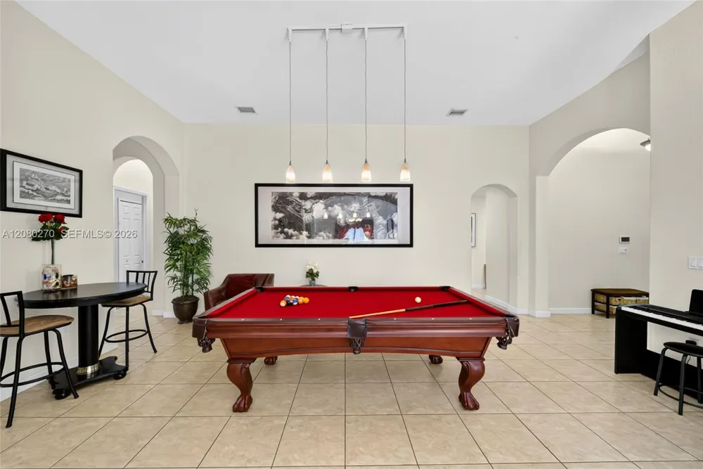 7548 SW 189th St Cutler Bay, FL 33157