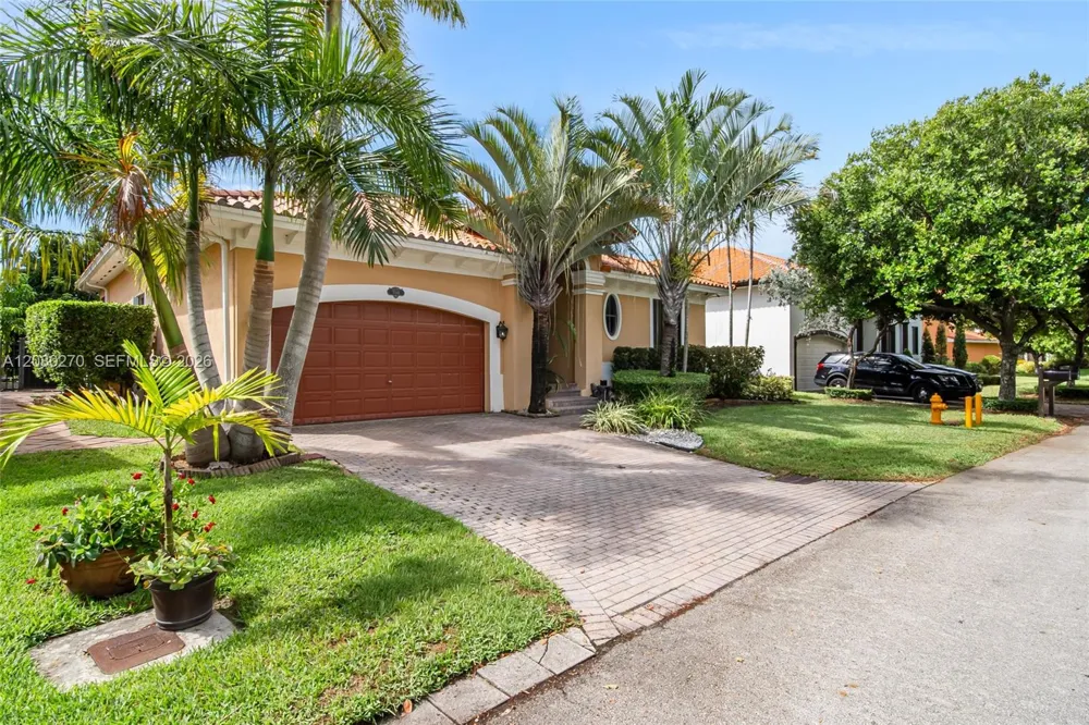 7548 SW 189th St Cutler Bay, FL 33157