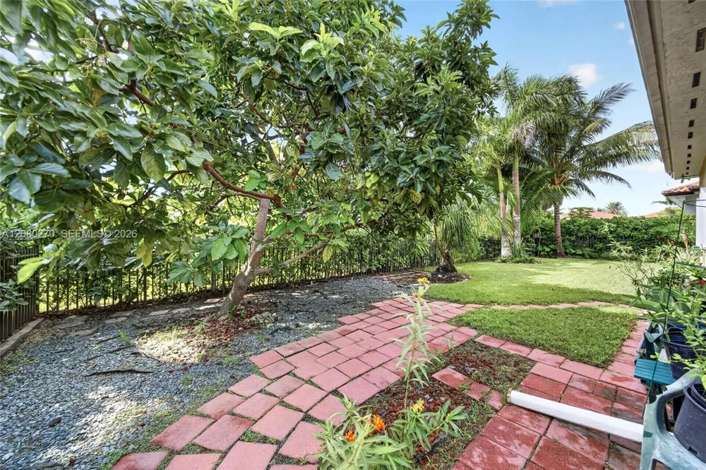 7548 SW 189th St Cutler Bay, FL 33157
