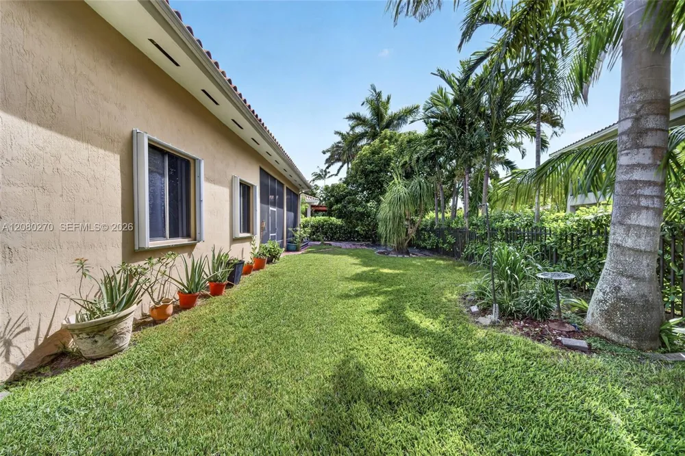 7548 SW 189th St Cutler Bay, FL 33157