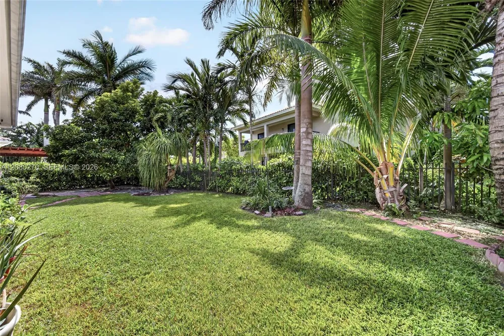 7548 SW 189th St Cutler Bay, FL 33157