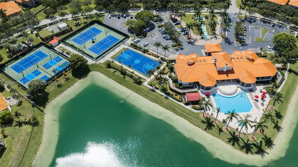 7548 SW 189th St Cutler Bay, FL 33157