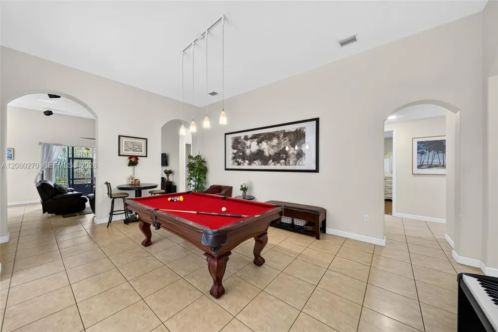 7548 SW 189th St Cutler Bay, FL 33157