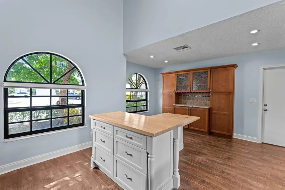 13538 FOUNTAIN VIEW BOULEVARD Wellington, FL 33414