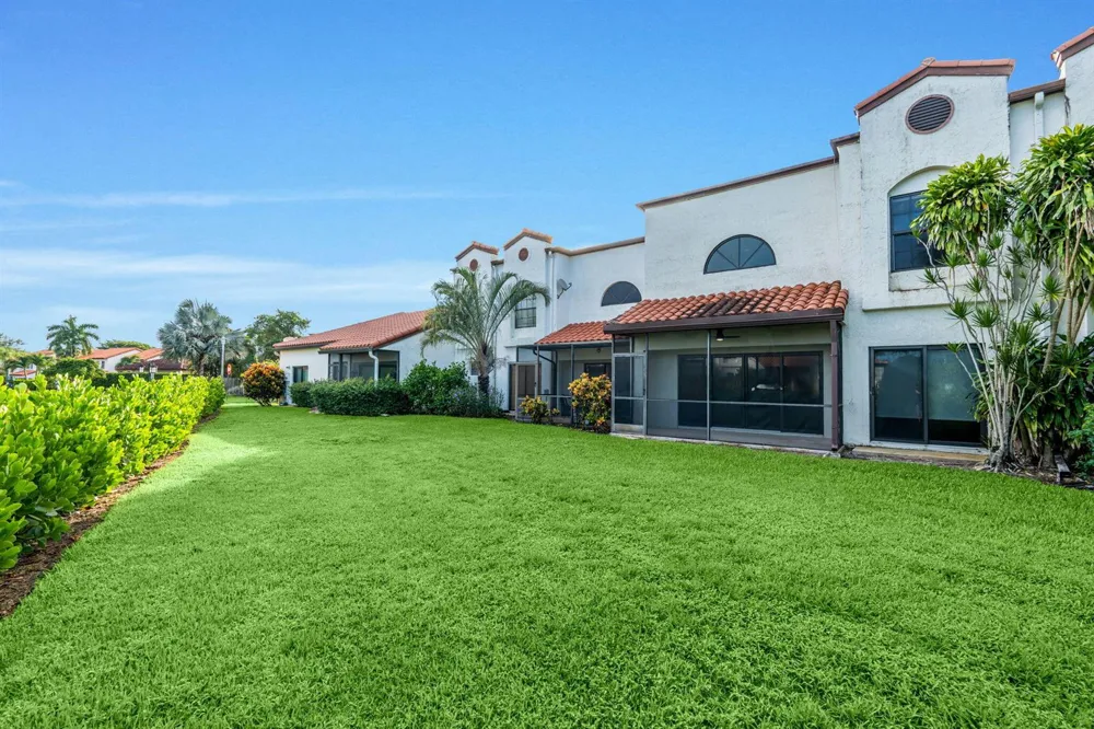 13538 FOUNTAIN VIEW BOULEVARD Wellington, FL 33414