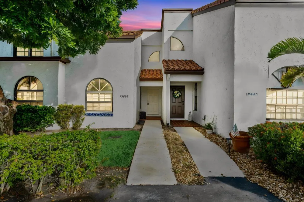 13538 FOUNTAIN VIEW BOULEVARD Wellington, FL 33414