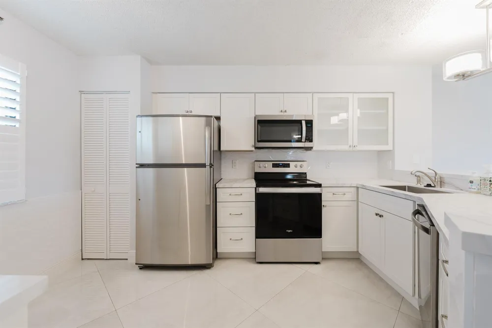 2217 Cypress Island Drive #508 Pompano Beach, FL 33069