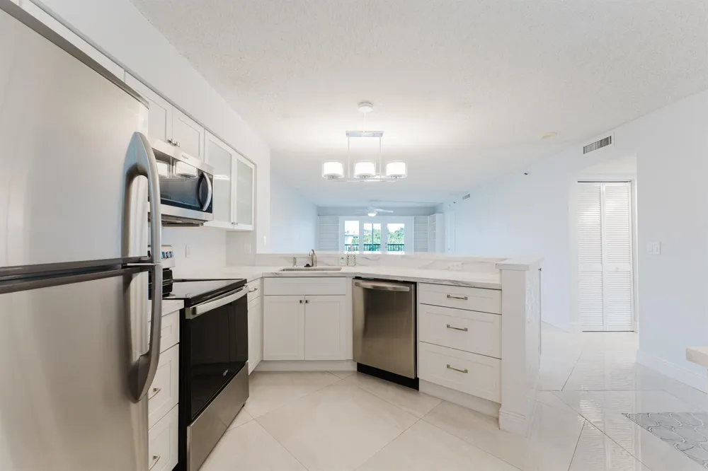 2217 Cypress Island Drive #508 Pompano Beach, FL 33069