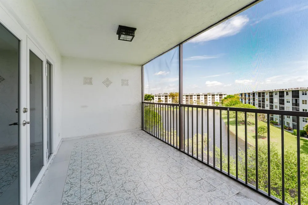 2217 Cypress Island Drive #508 Pompano Beach, FL 33069