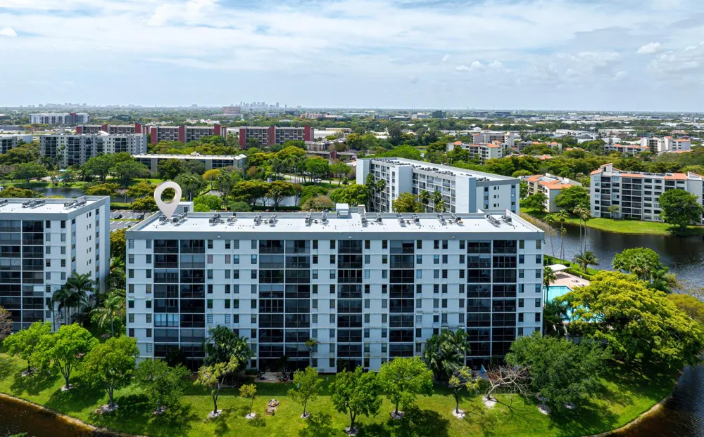 2217 Cypress Island Drive #508 Pompano Beach, FL 33069