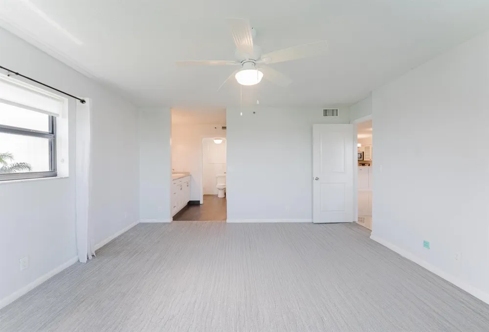 2217 Cypress Island Drive #508 Pompano Beach, FL 33069